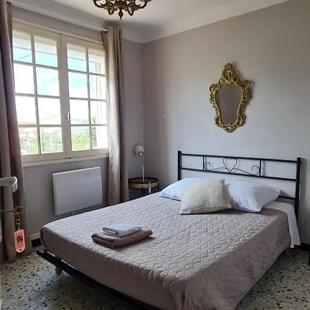 Chambre Double Avec Piscine Proche De Perpignan Rivesaltes Room photo