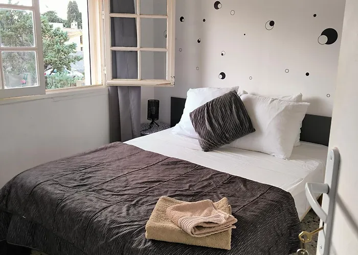 Chambre Double Avec Piscine Proche De Perpignan
