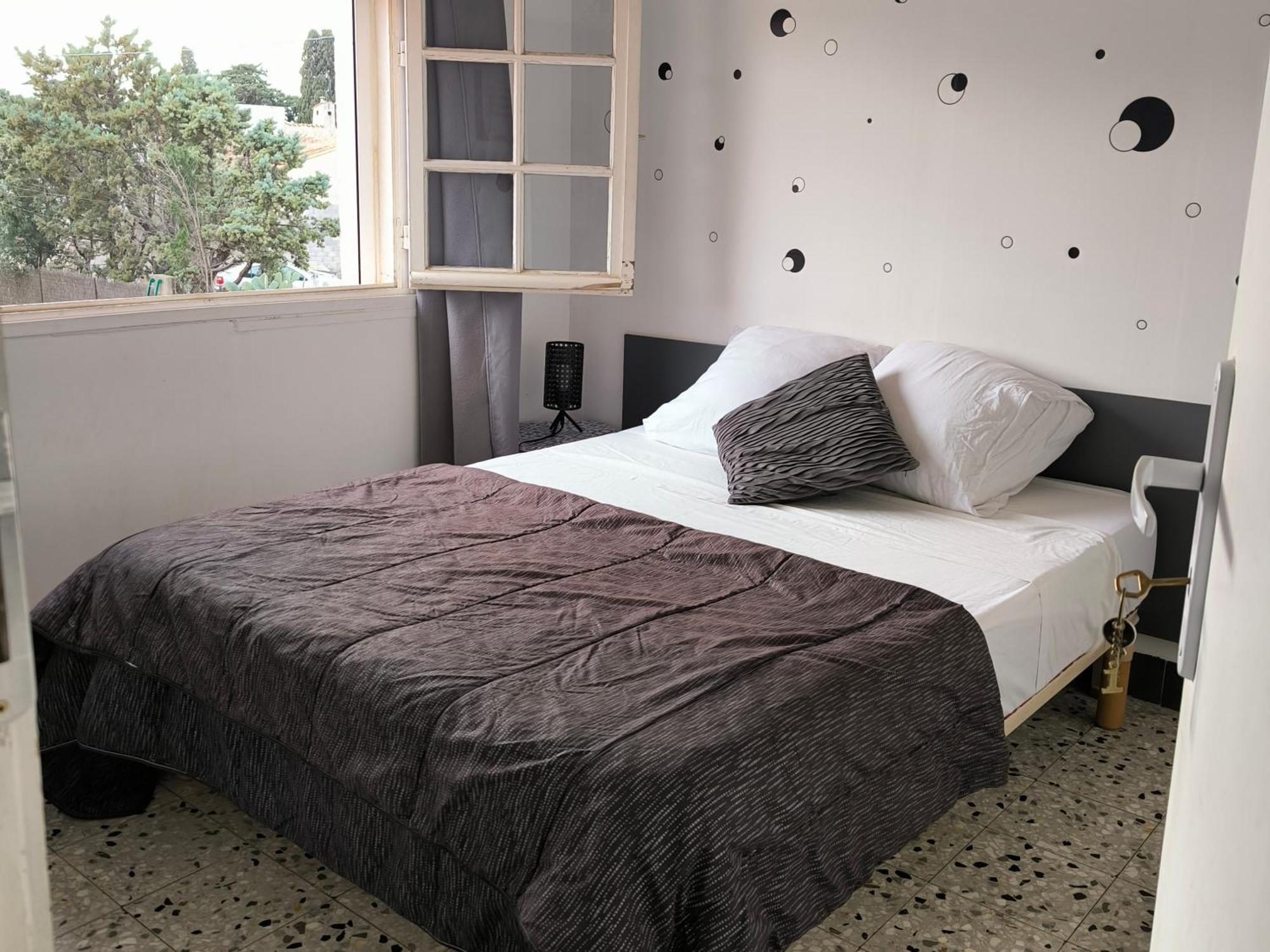 Homestay Double Avec Piscine Proche De Perpignan *